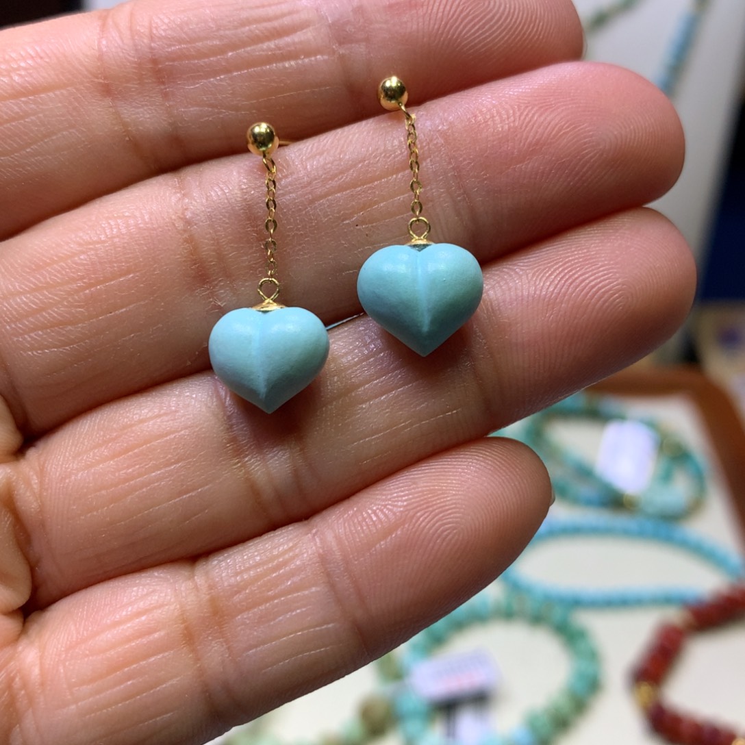 绿松石18K金镶嵌耳钉