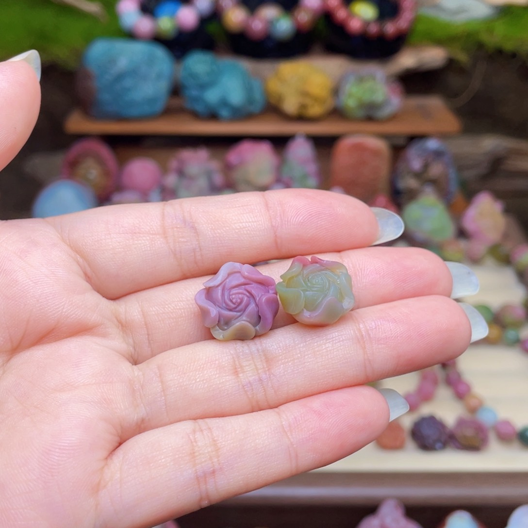 玛瑙/玉髓未镶嵌珠宝半成品神*盐源玛瑙牡丹花耳勾