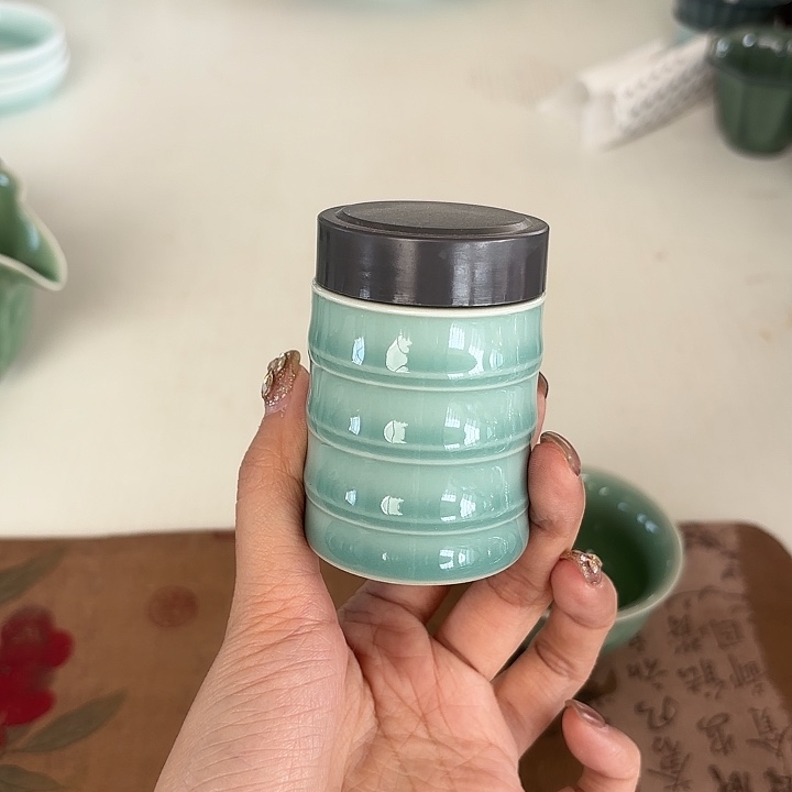 龙泉云间青瓷小米茶器