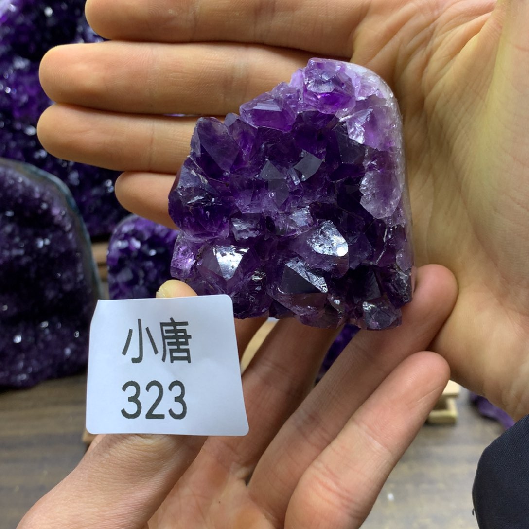 紫晶大型摆件（非配饰）未镶嵌