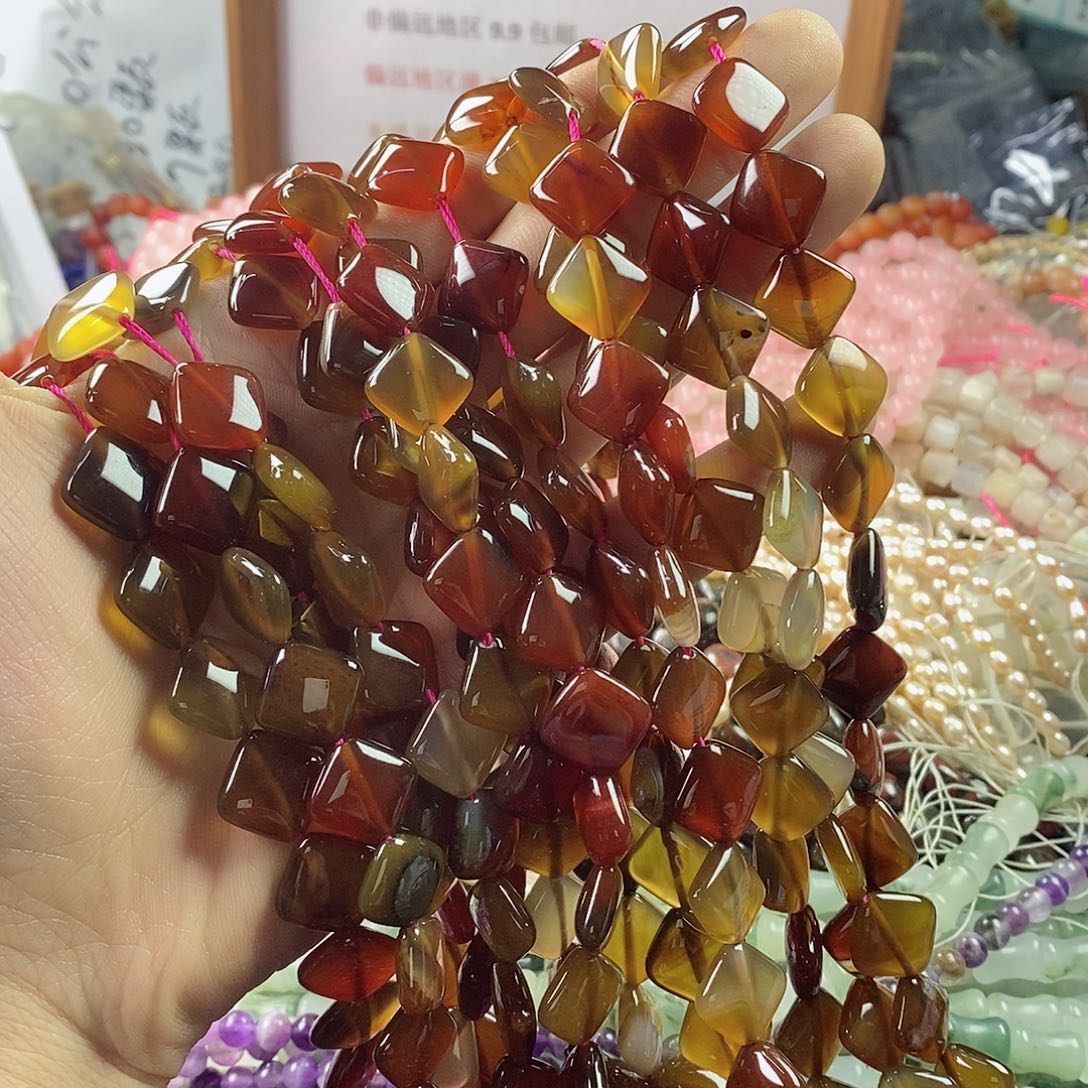 玛瑙/玉髓珠宝半成品未镶嵌一条5×12玛瑙对角方片A256