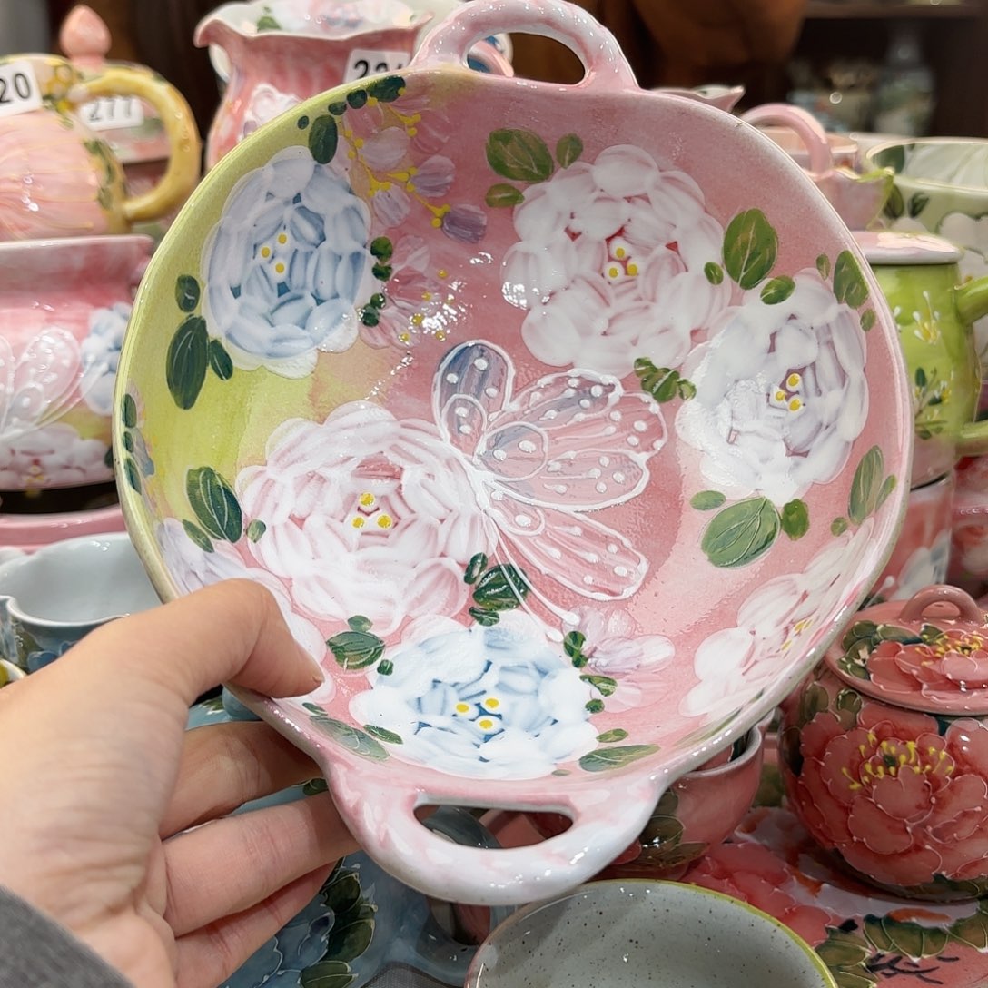 瓷片兔兔盖茨，兔兔好
