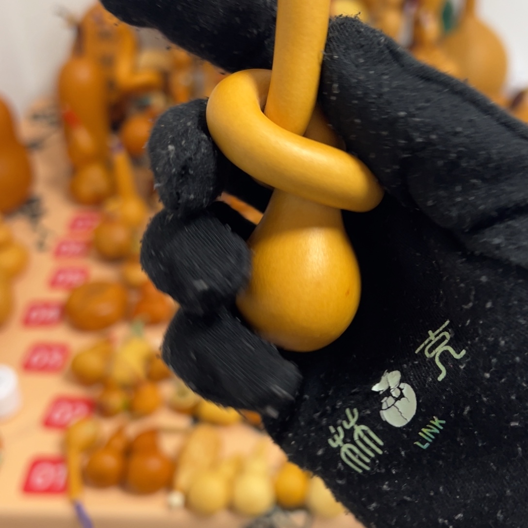 乐****大叶紫檀（黑酸枝木类）