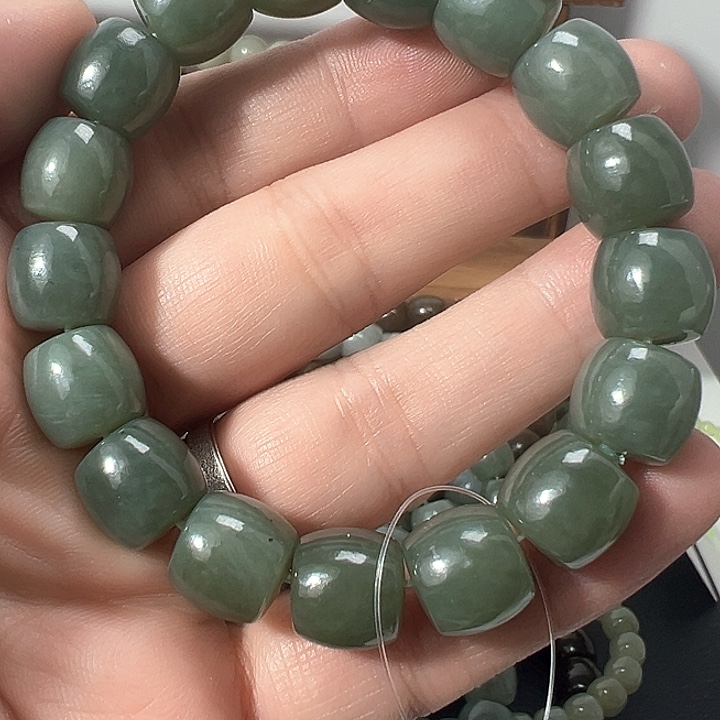 和田玉手链未镶嵌