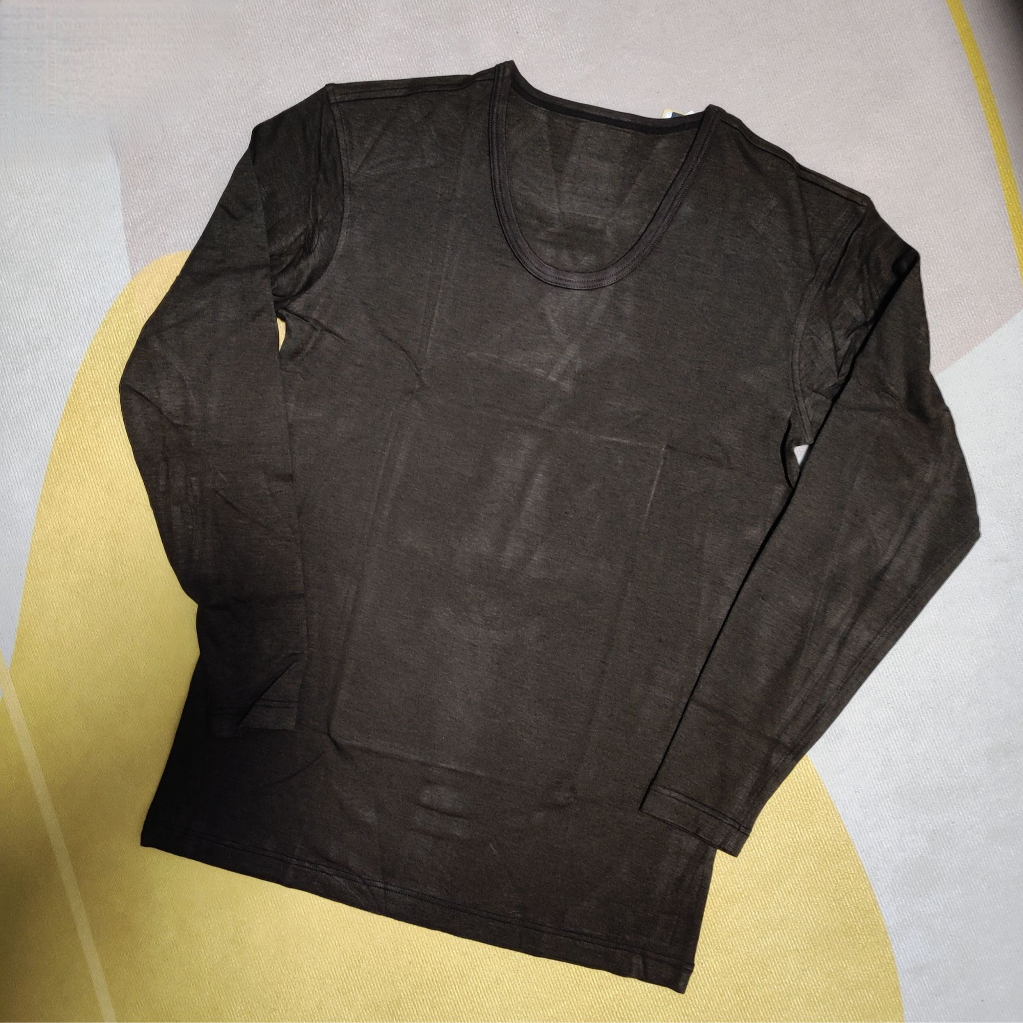 针织U领有弹力长袖修身打底衫针织内衣-木每43314