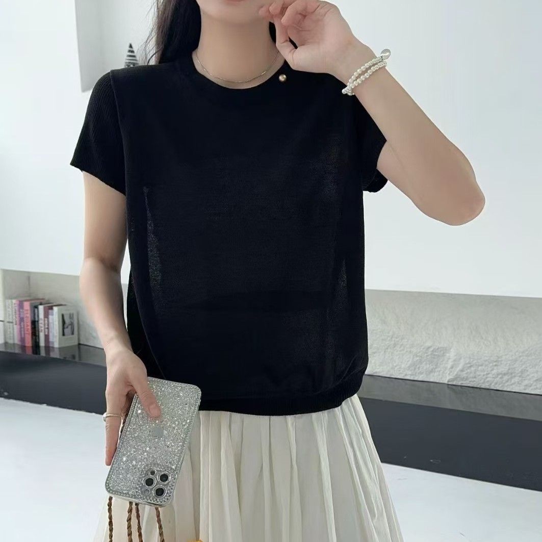 子锦生活馆圆领简约休闲短袖