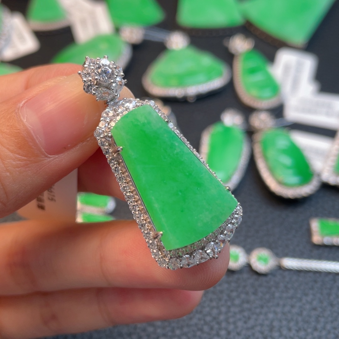 翡翠银S925镶嵌吊坠(不含链)