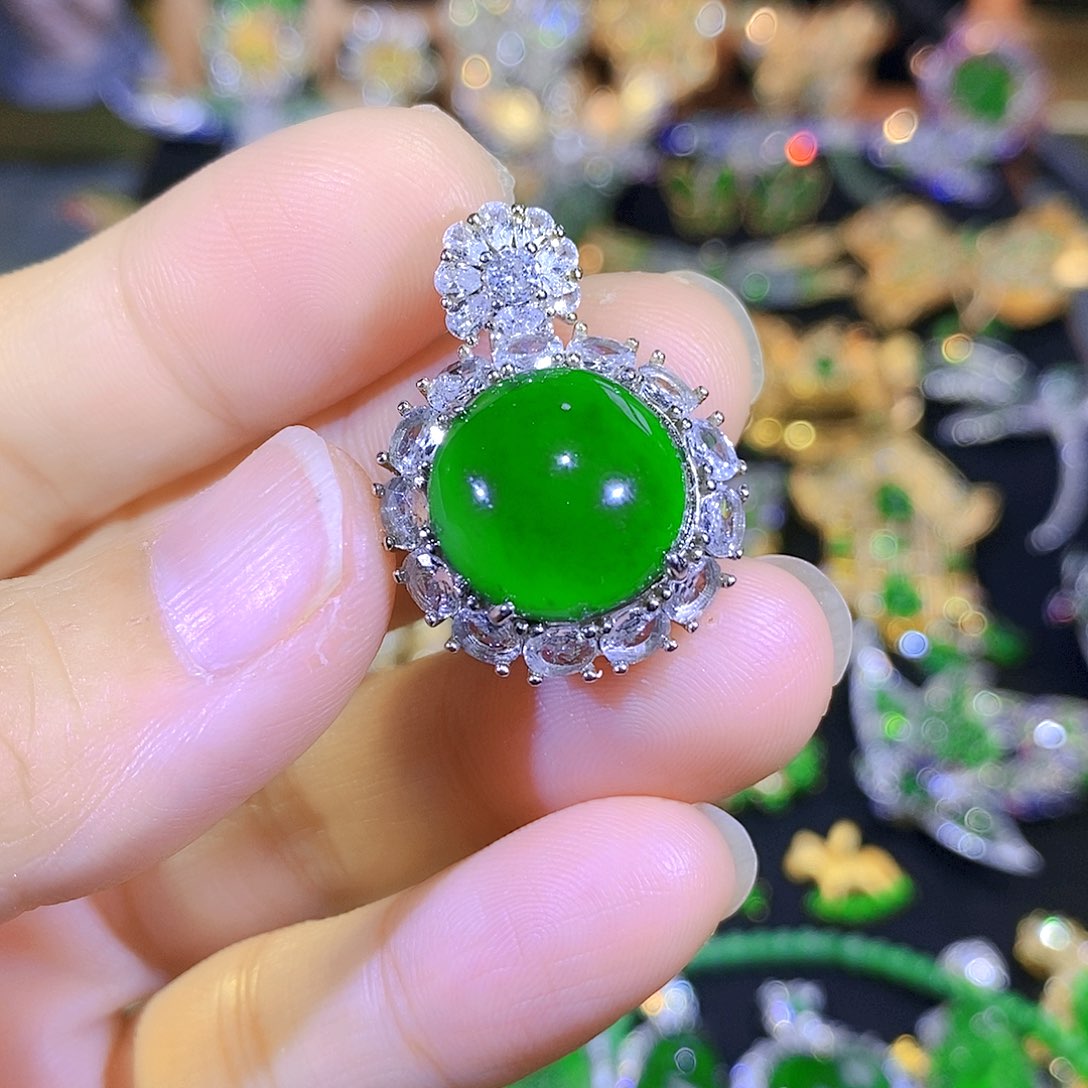 吊坠(不含链)银S925镶嵌翡翠