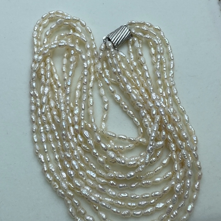 淡水珍珠颈饰未镶嵌