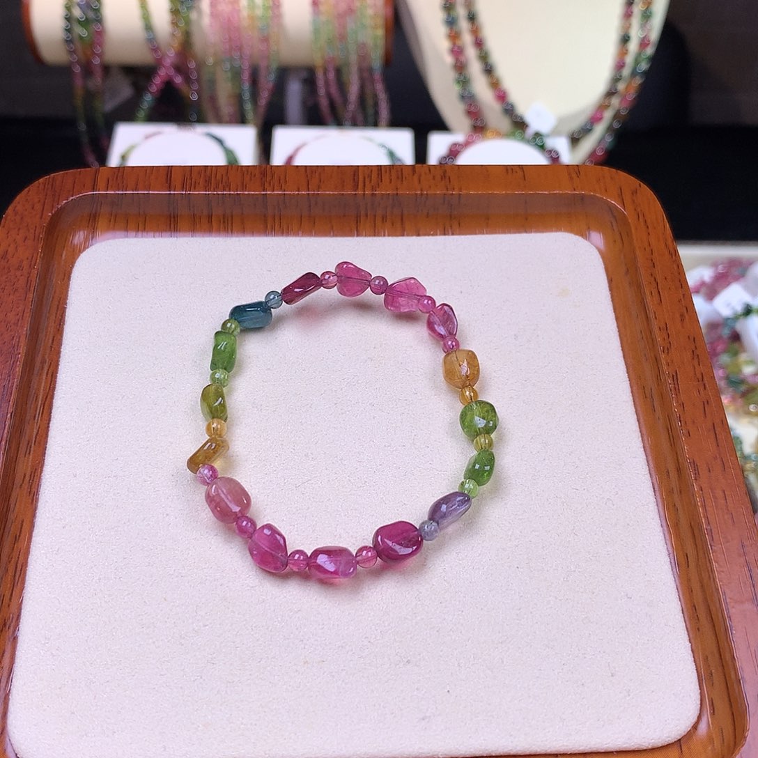 碧玺手串未镶嵌碧玺