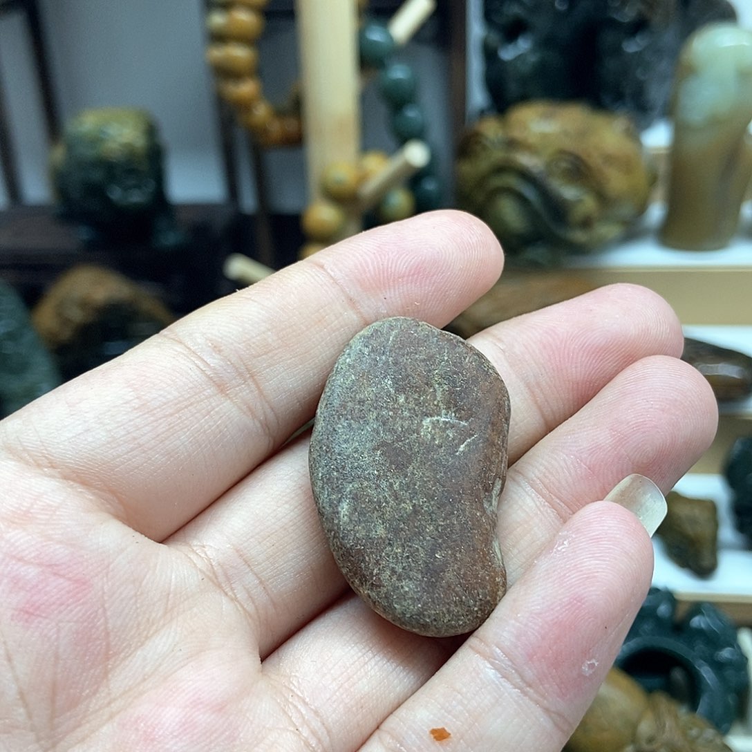 岫岩河磨玉（透闪石质玉）挂件未镶嵌