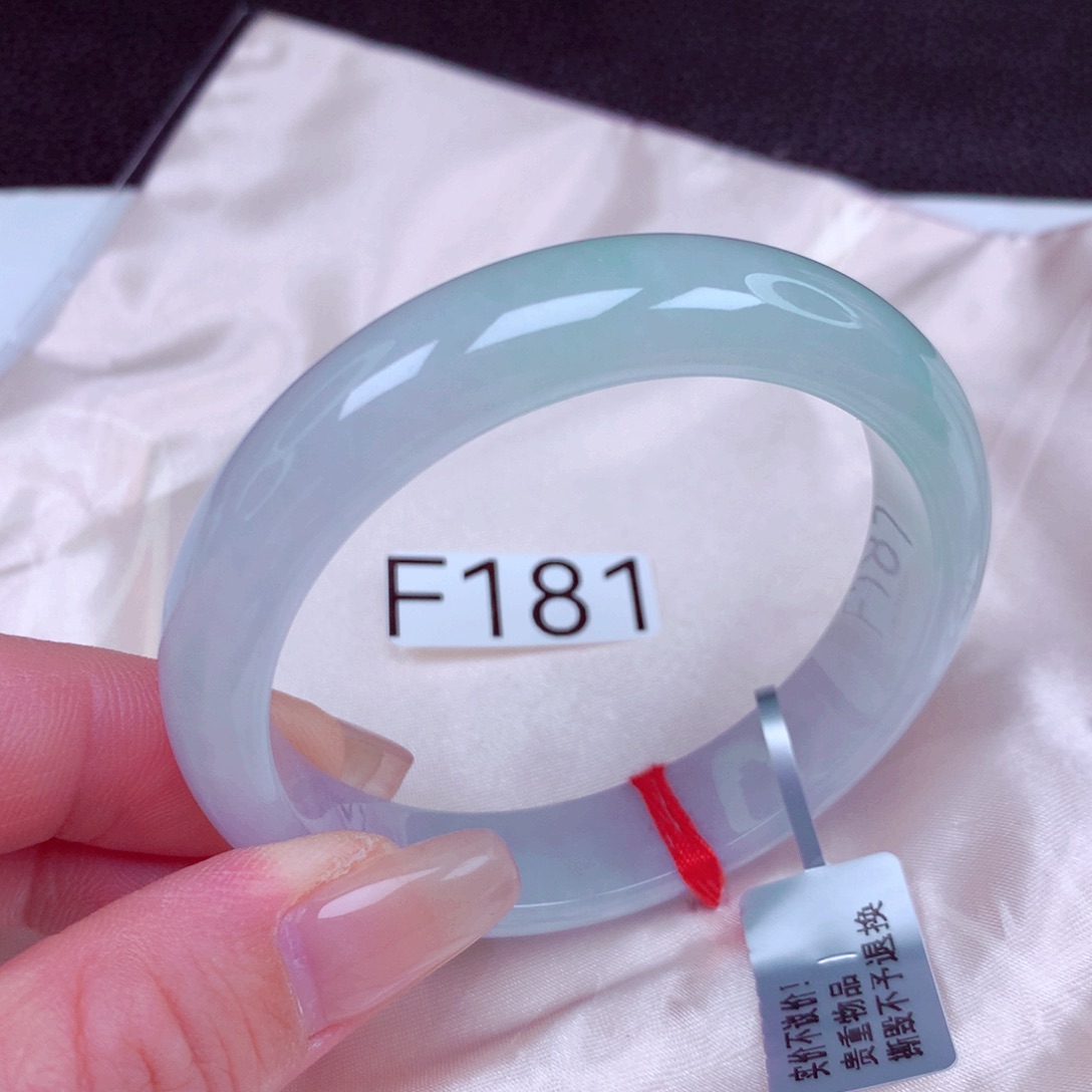 翡翠未镶嵌手镯手镯