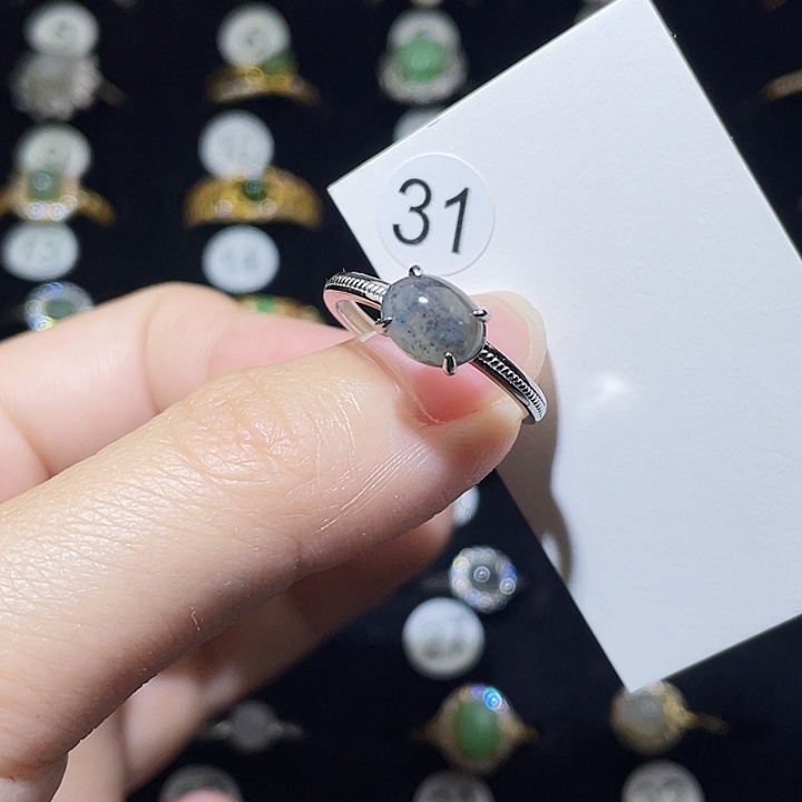 翡翠未镶嵌戒指戒指