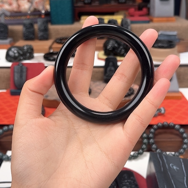 和田玉未镶嵌手镯特价手镯