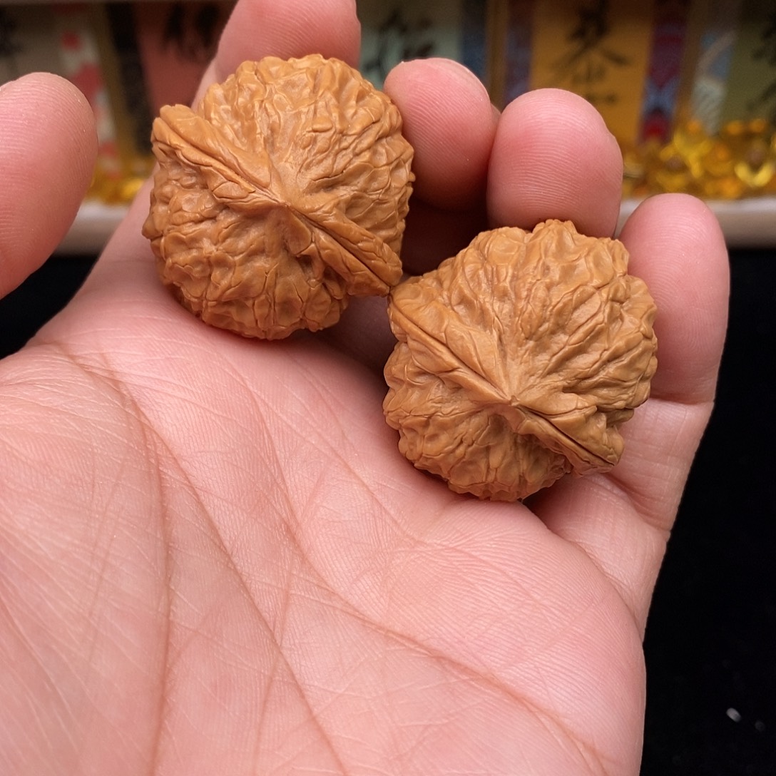 文玩核桃把件混元珠