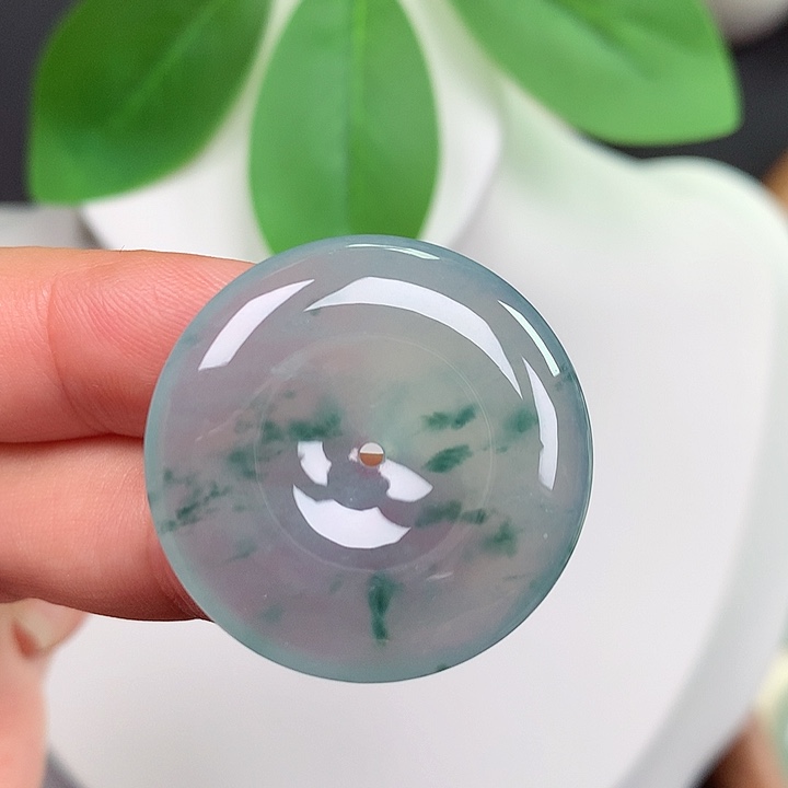 翡翠未镶嵌颈饰平安扣 29.1x5.3mm