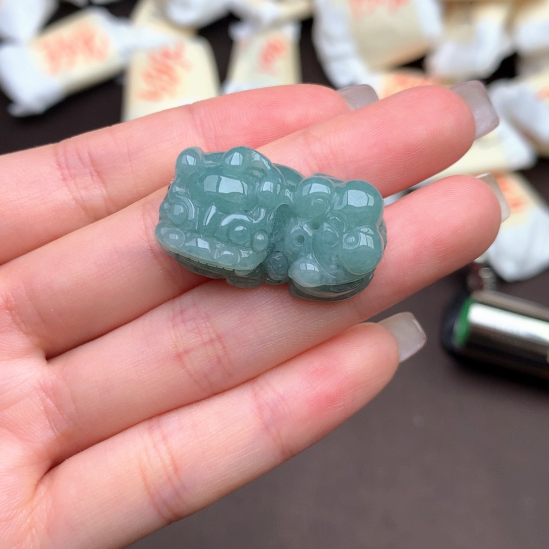 【闪购商品】翡翠挂件未镶嵌一