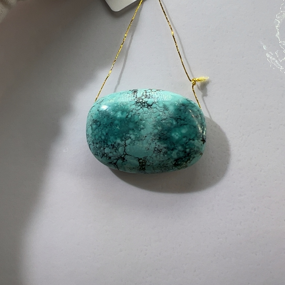 绿松石未镶嵌挂件