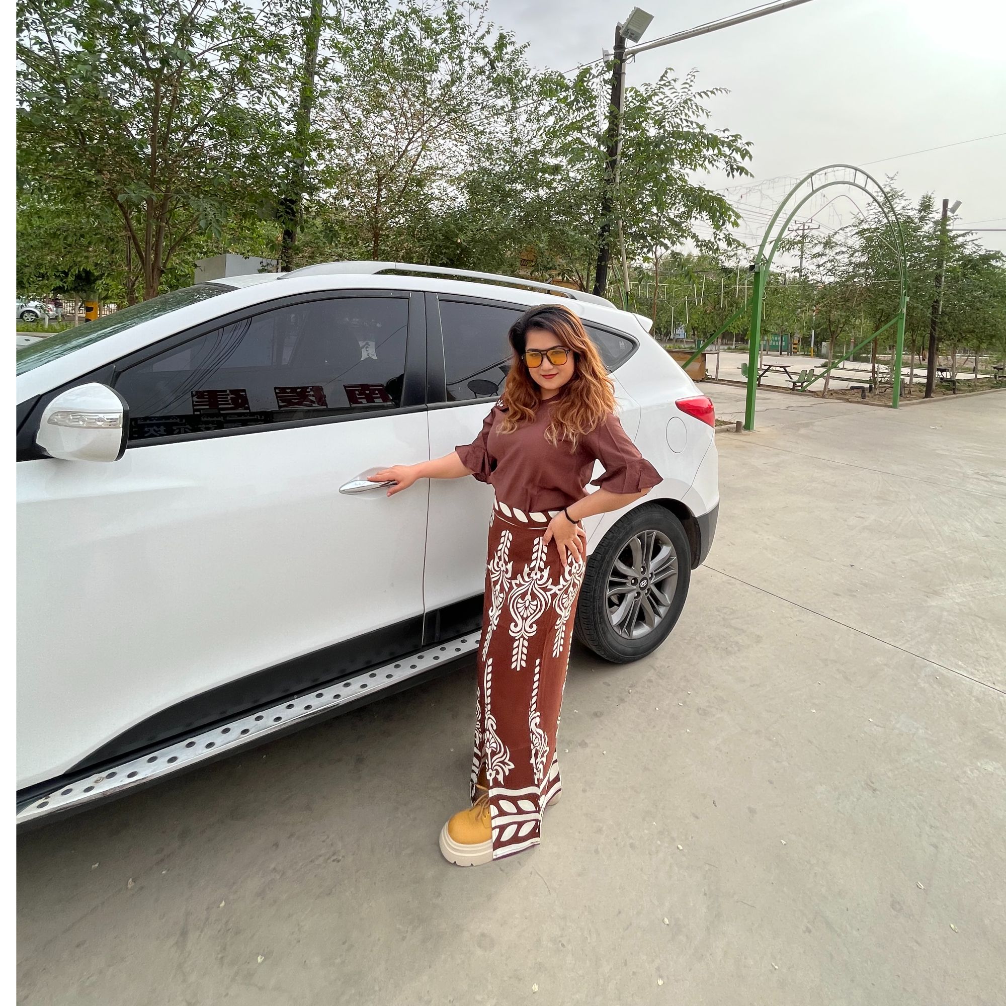 两件套 上衣 半身裙 棕色  民族风