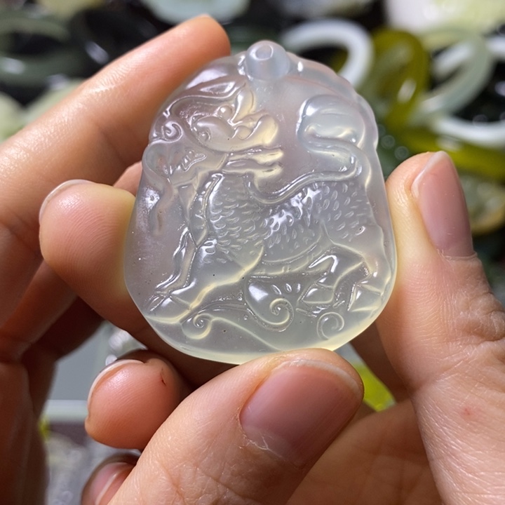 岫玉岫玉挂件未镶嵌