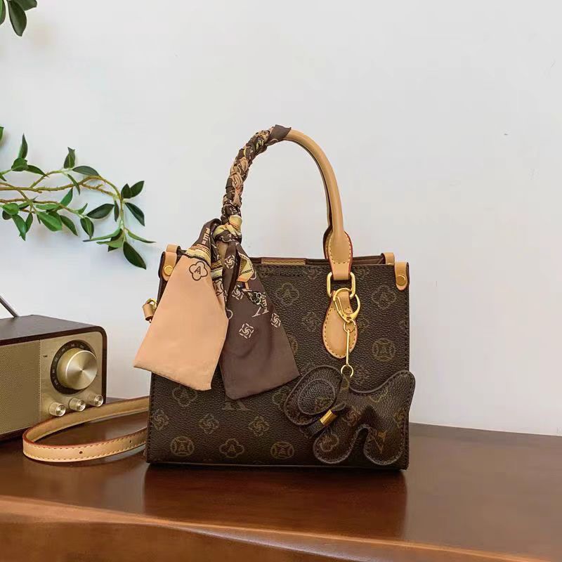 2025秋季古缇蔻新版时尚精致便携印花女士百搭轻奢