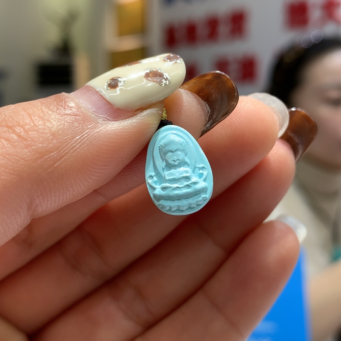 绿松石配饰未镶嵌