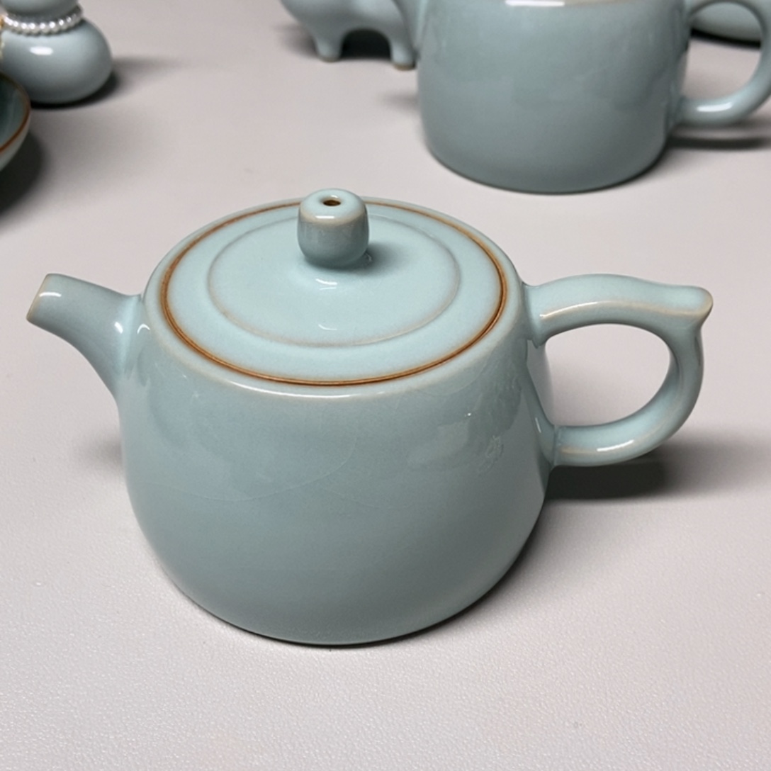 天***中张君支钉井栏壶无礼盒