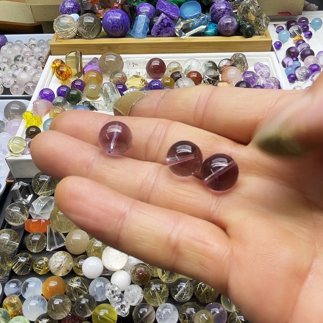 查罗石珠子合金白***。