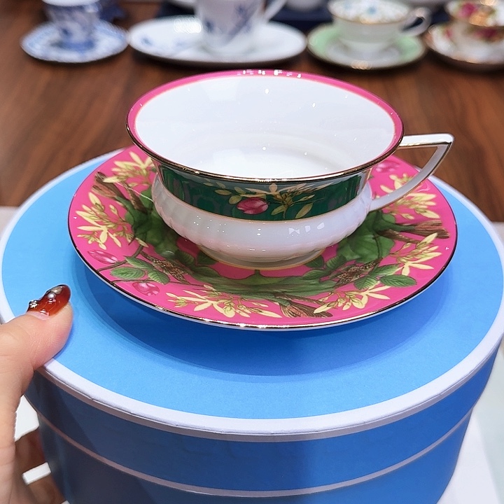 瓷片杯子杯子杯子水杯杯子水杯