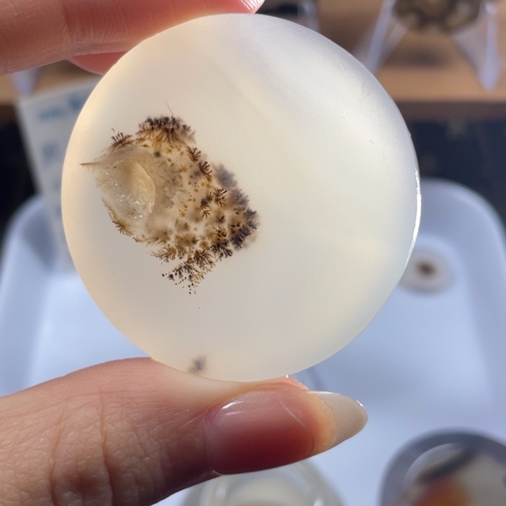 玛瑙/玉髓未镶嵌牌子