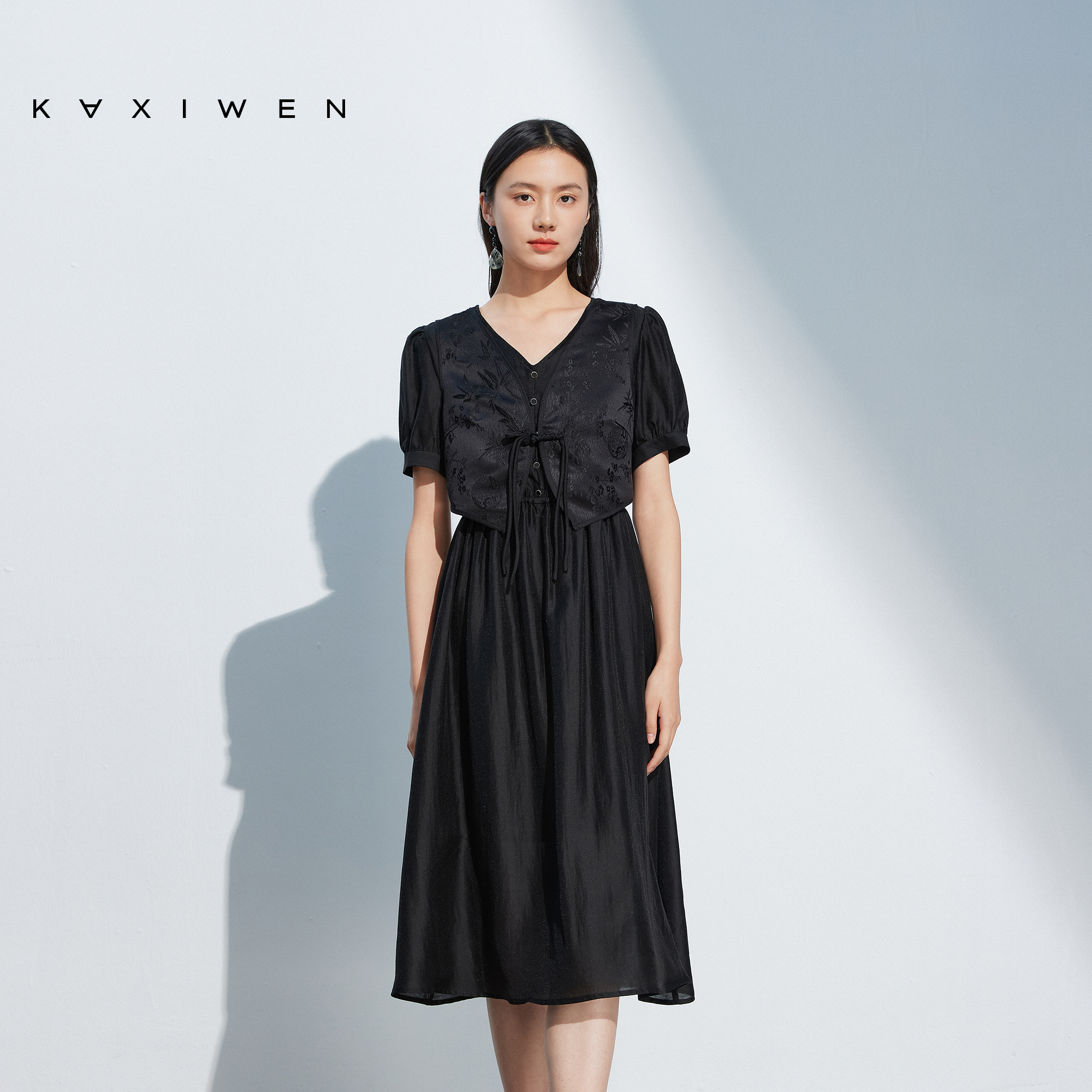 【达人专属】莱赛尔气质连衣裙假两件温柔风提花裙子女D03CLN6621