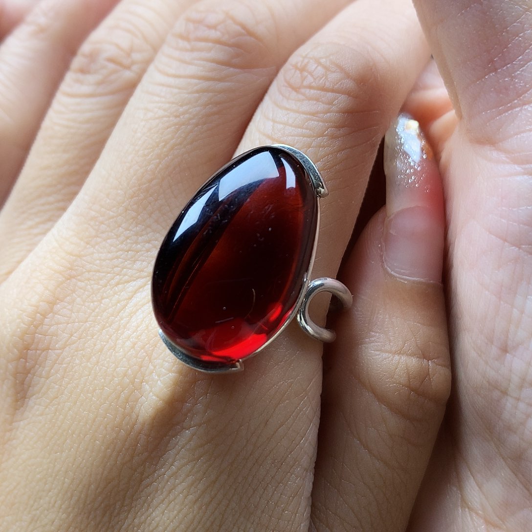 血珀戒指银S925镶嵌戒指