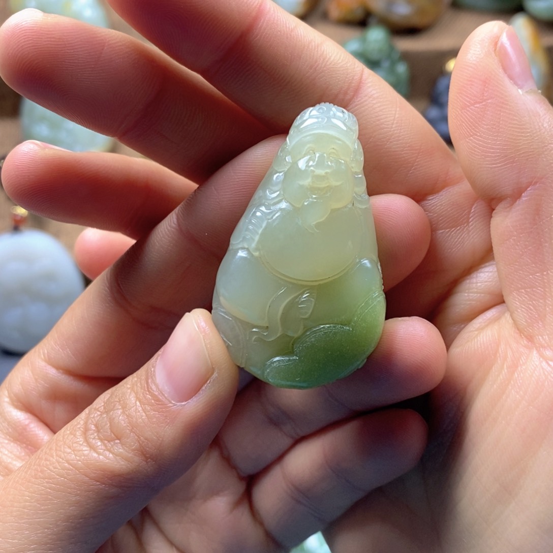 未镶嵌和田玉挂件