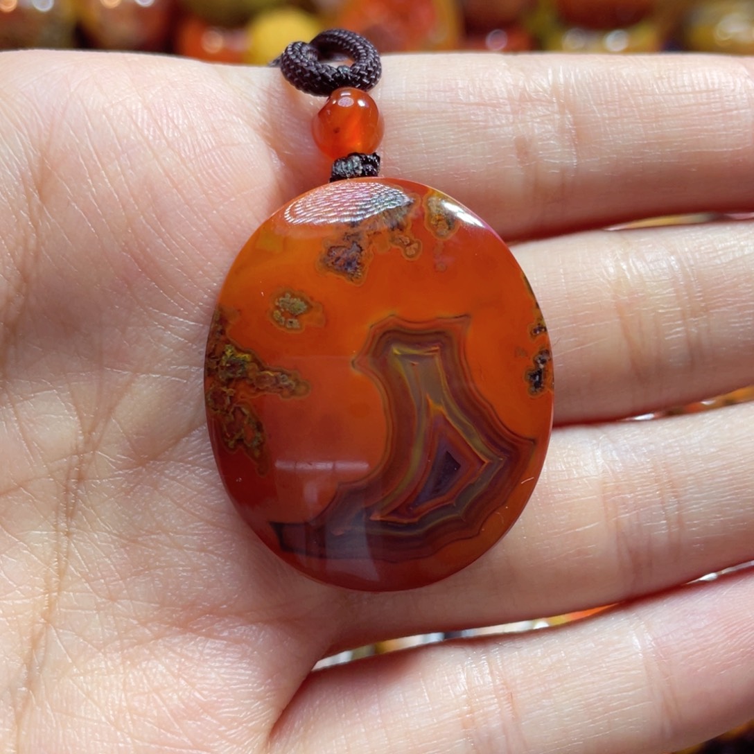 玛瑙/玉髓颈饰未镶嵌