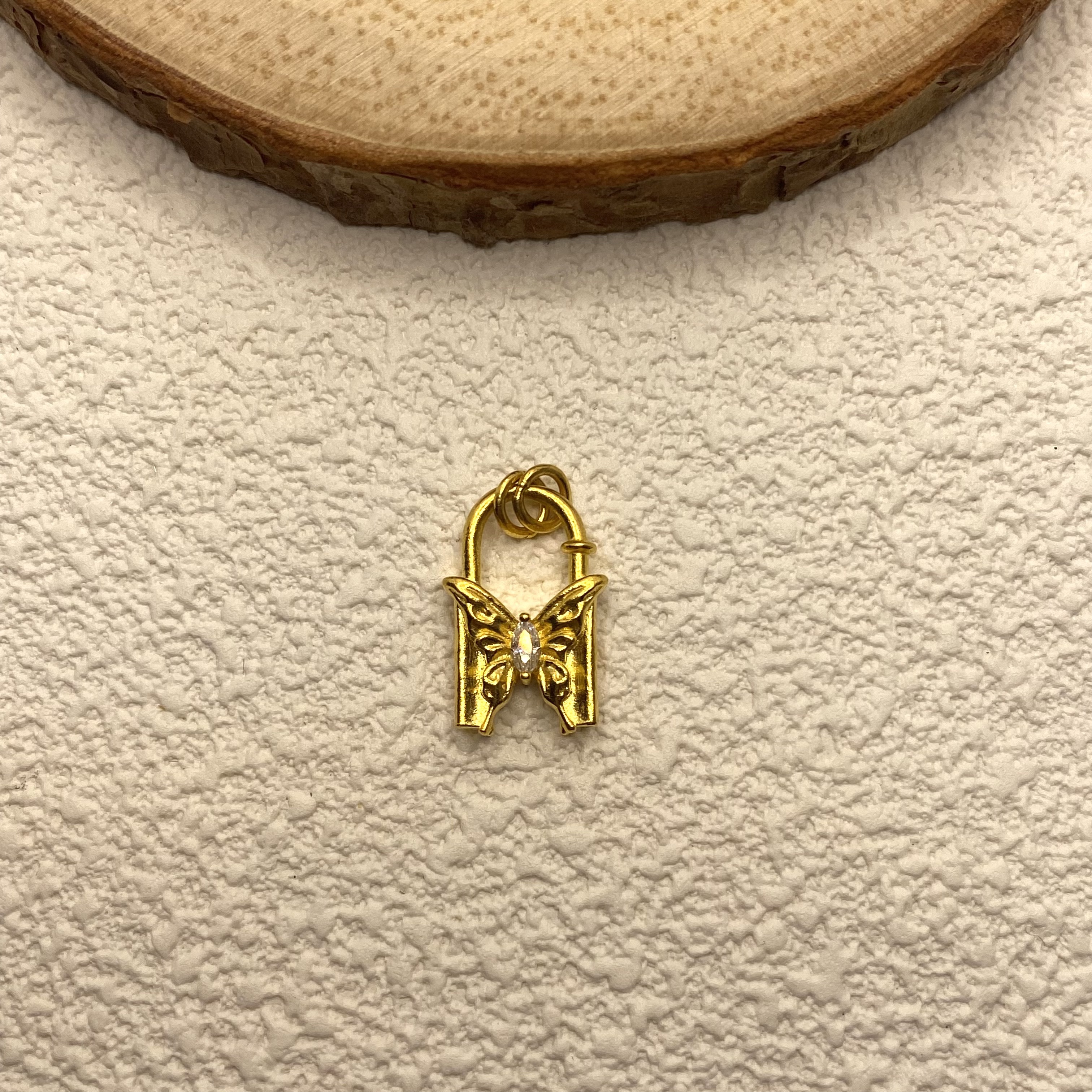 【金喜圆】足金999 点钻蝴蝶小锁吊坠 总重/ 带证书钢印 