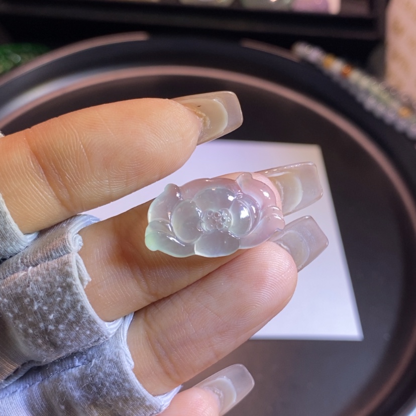 【闪购商品】翡翠挂件未镶嵌花