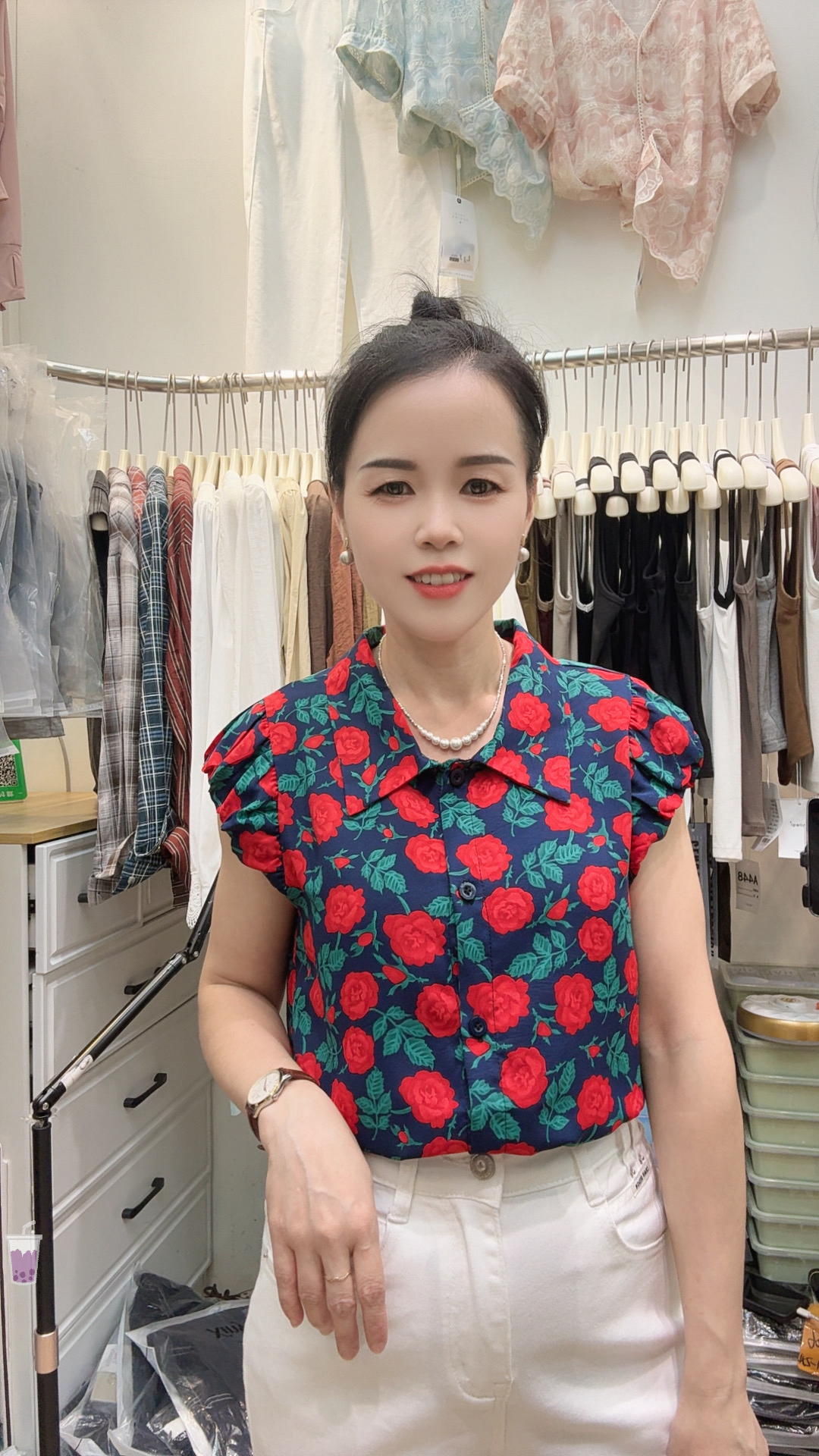 花衬衣女装复古港味夏季2025洋气设计感飞飞袖西装领别致外穿上衣
