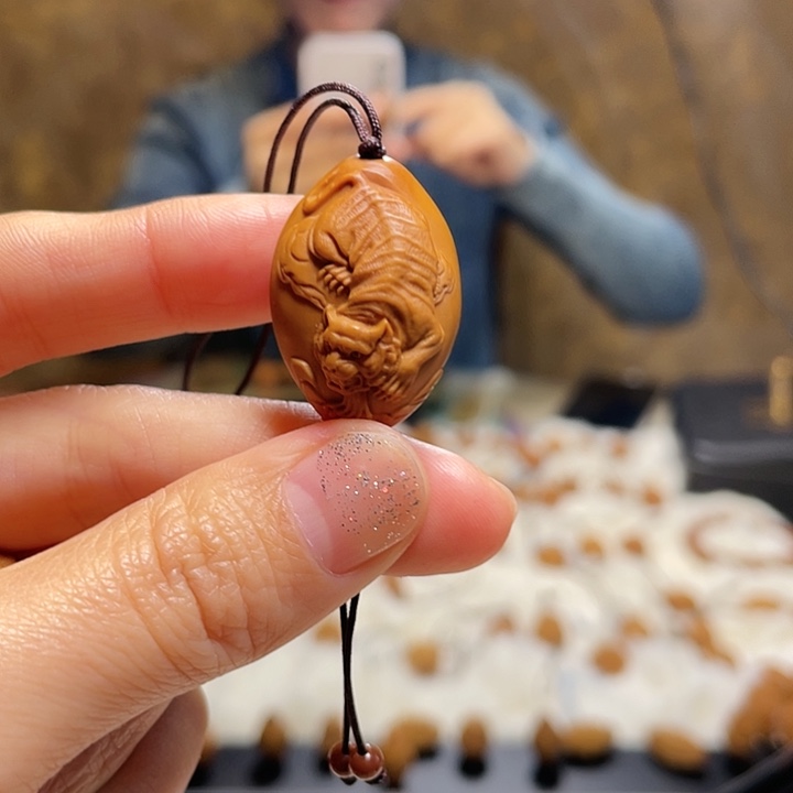 橄榄核吊坠橄榄核