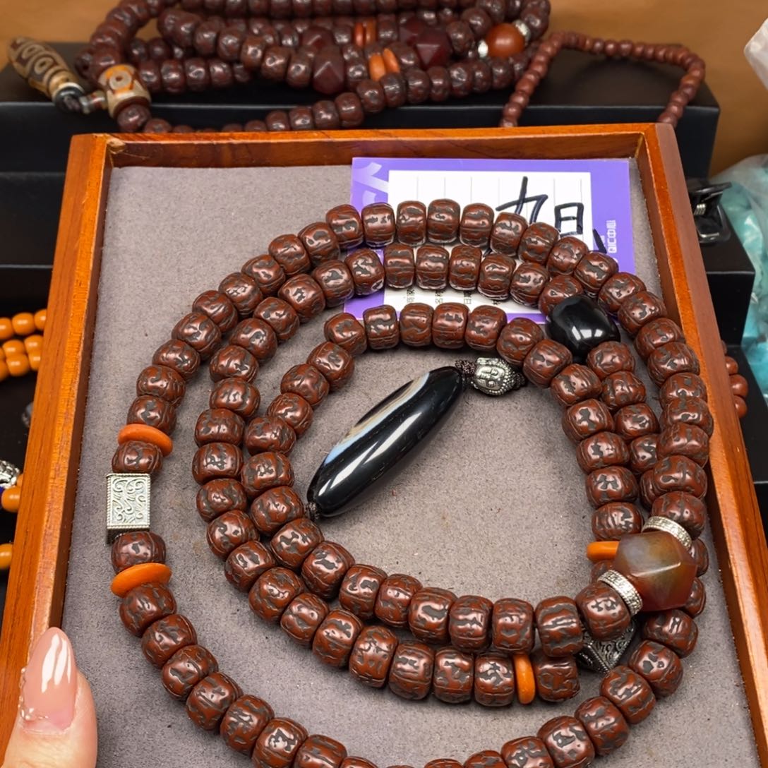 金刚菩提吊坠张*生金刚