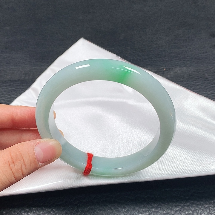 未镶嵌手镯翡翠62圈