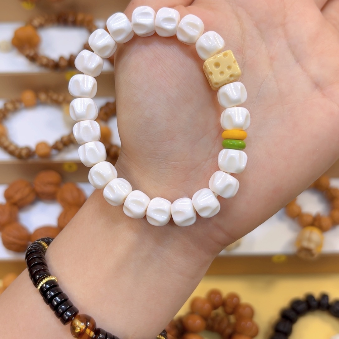 星月菩提手串骨骨➕奶酪