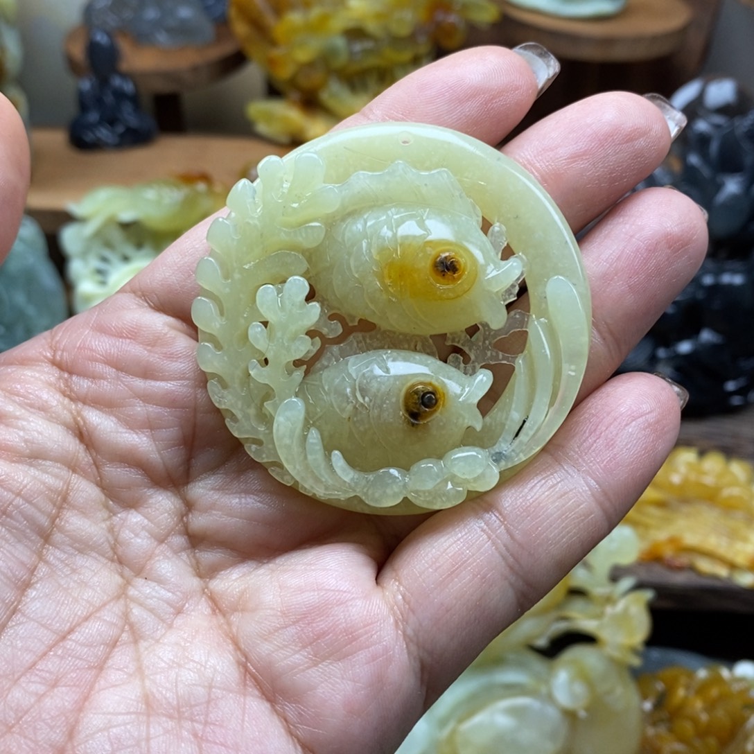 蛇纹石玉未镶嵌吊坠(不含链)