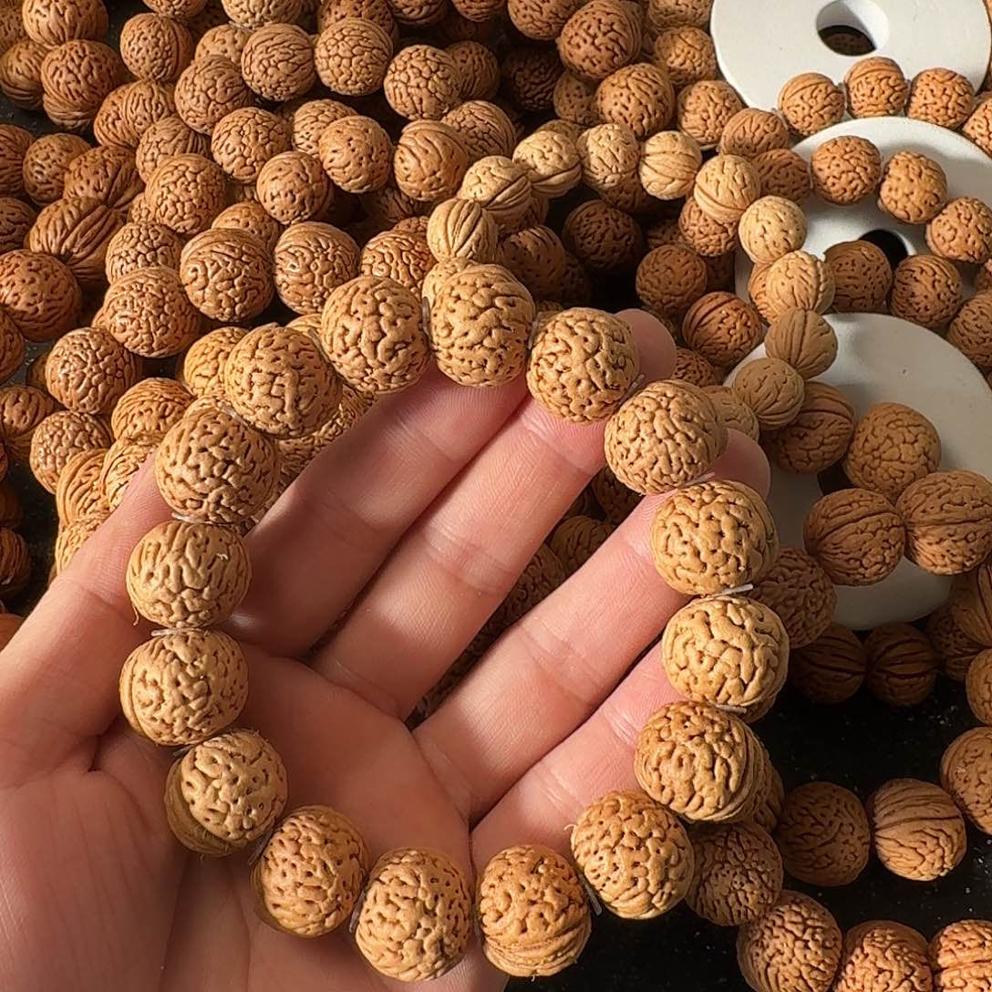 ****c吊坠桃核野生手串