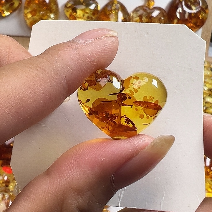 琥珀（花珀）未镶嵌颈饰