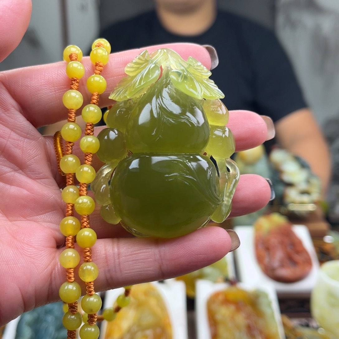 4***1岫玉未镶嵌挂件挂件