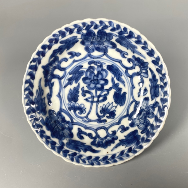 【022021414】清康熙 青花缠枝花卉盘/WK/云南省文物总店