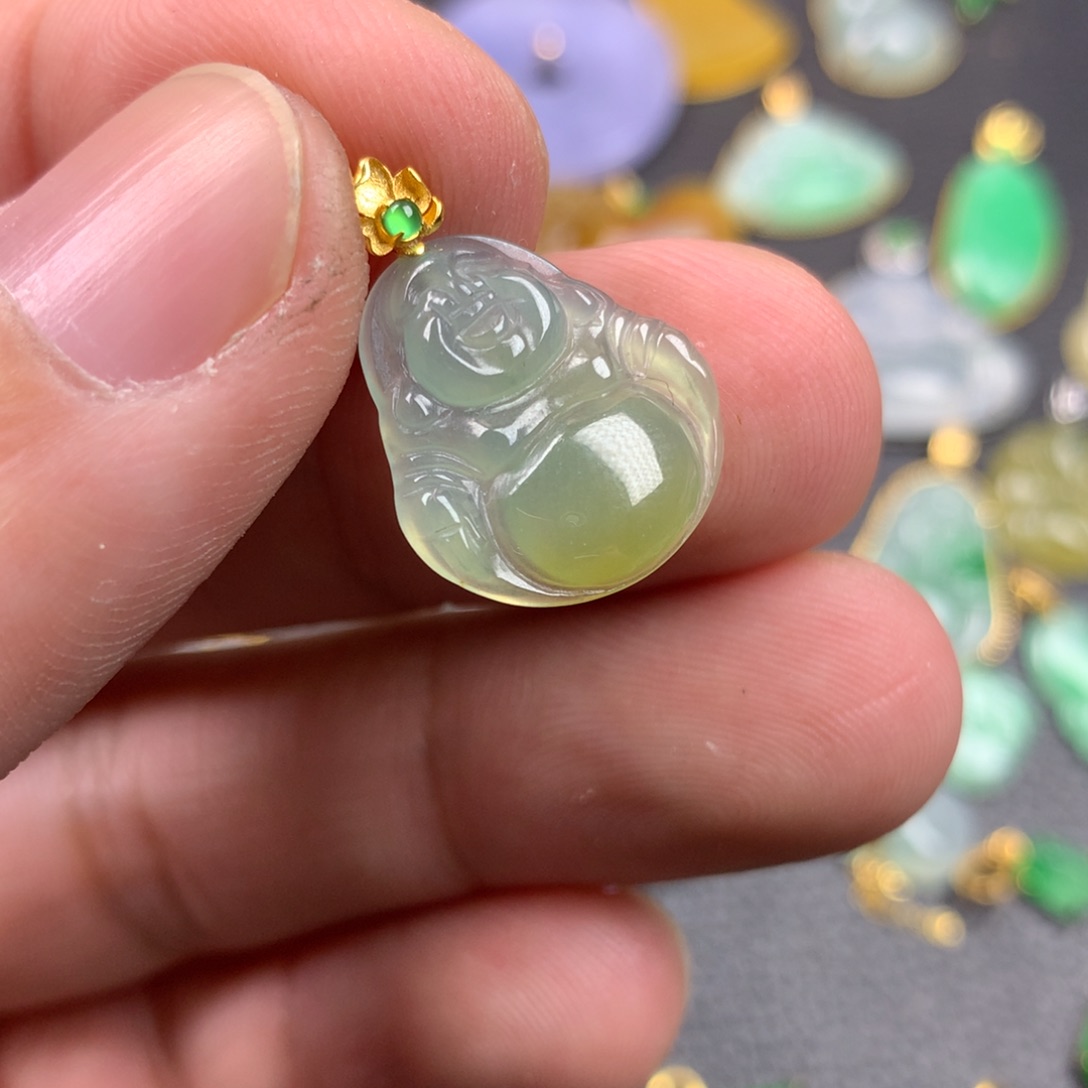 【闪购商品】颈饰18K金镶嵌翡翠翡翠