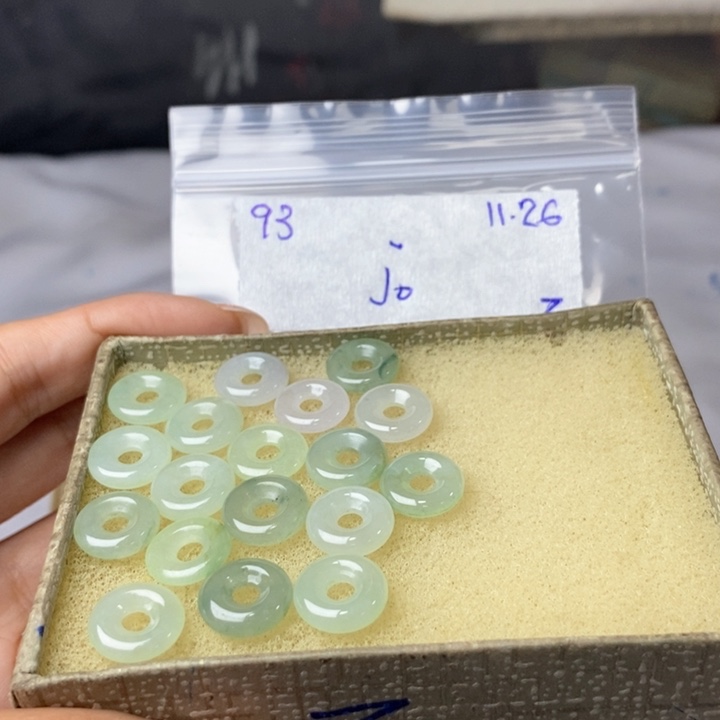 清***华定制翡翠未镶嵌不退