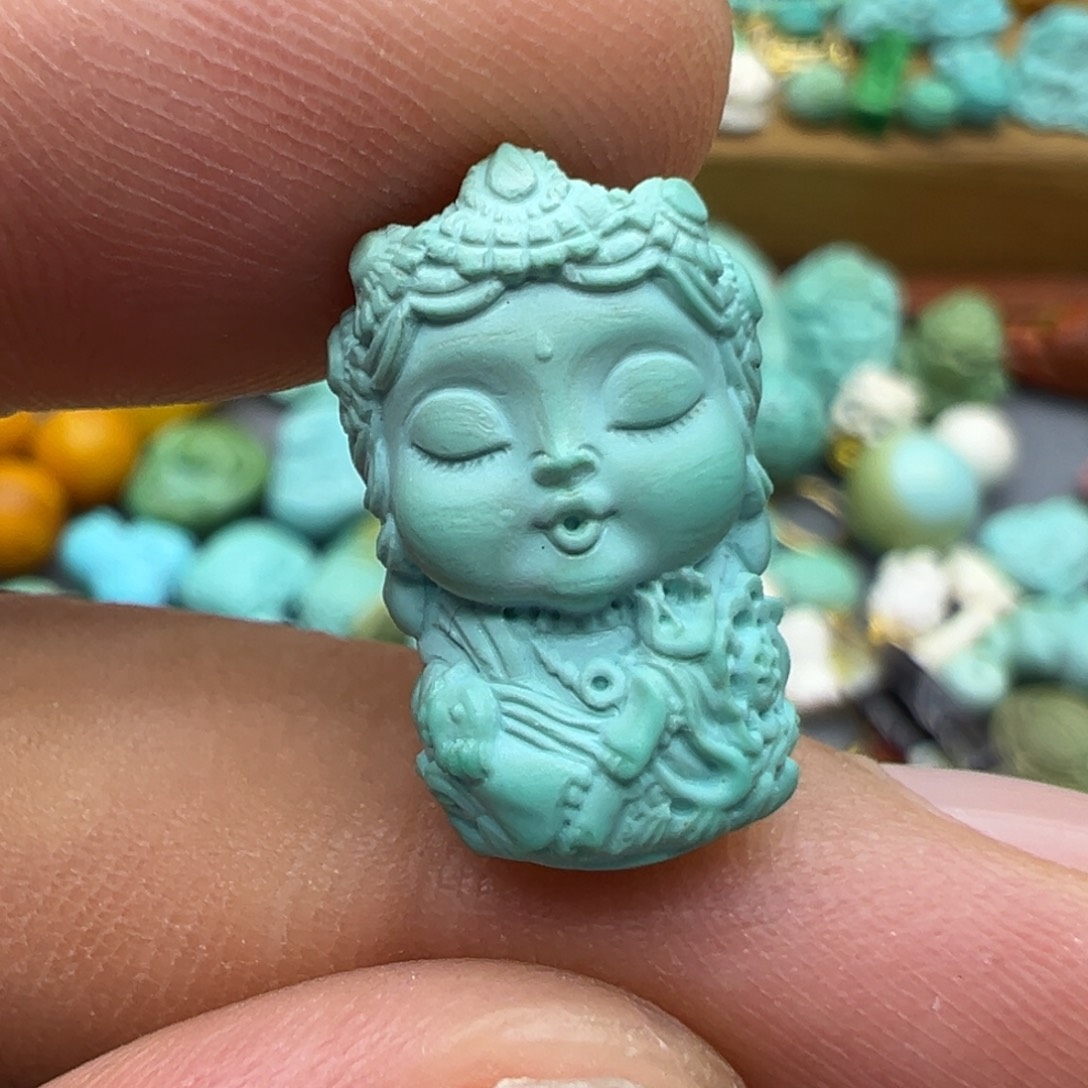 绿松石颈饰未镶嵌