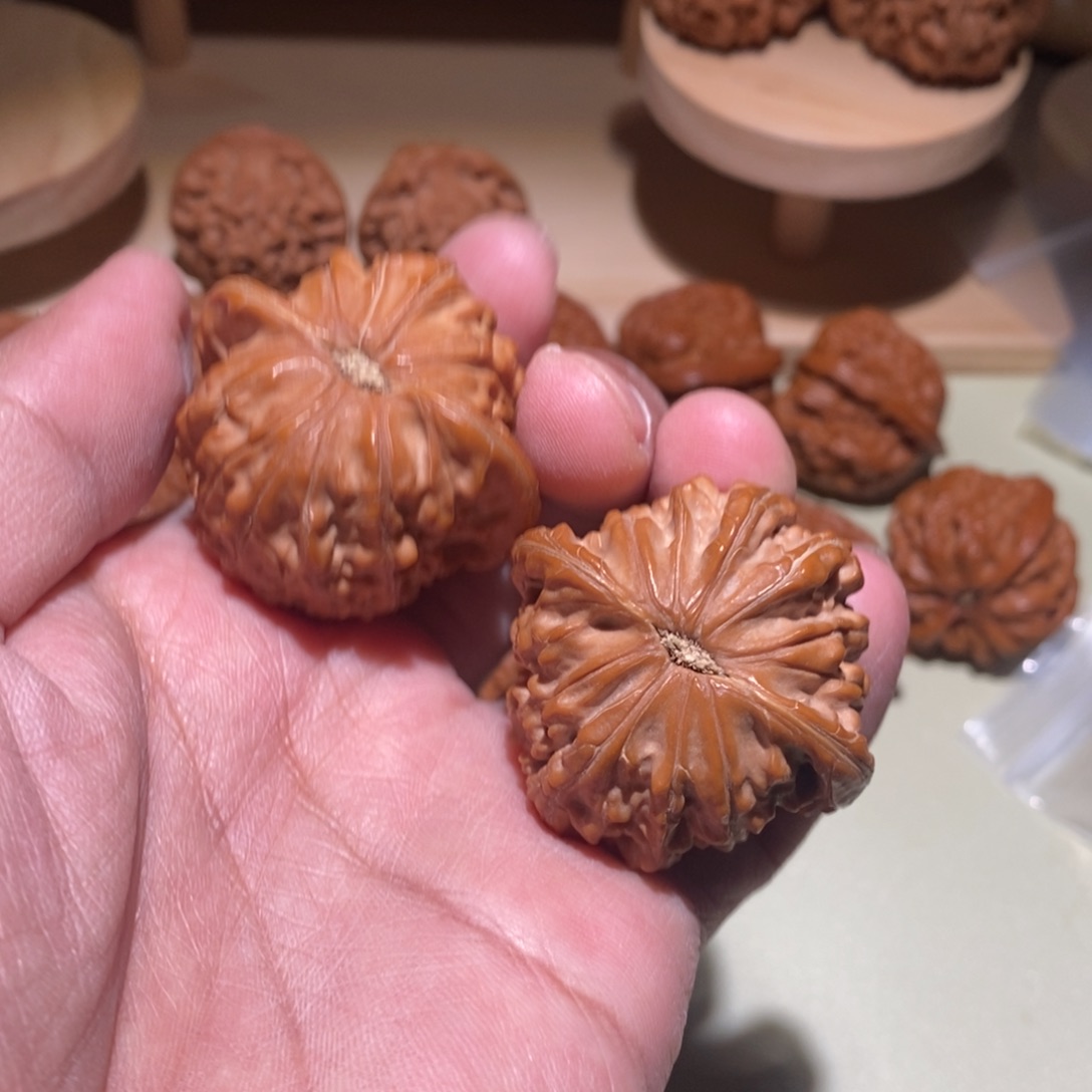 吊坠文玩核桃磨盘狮子头全品无修40